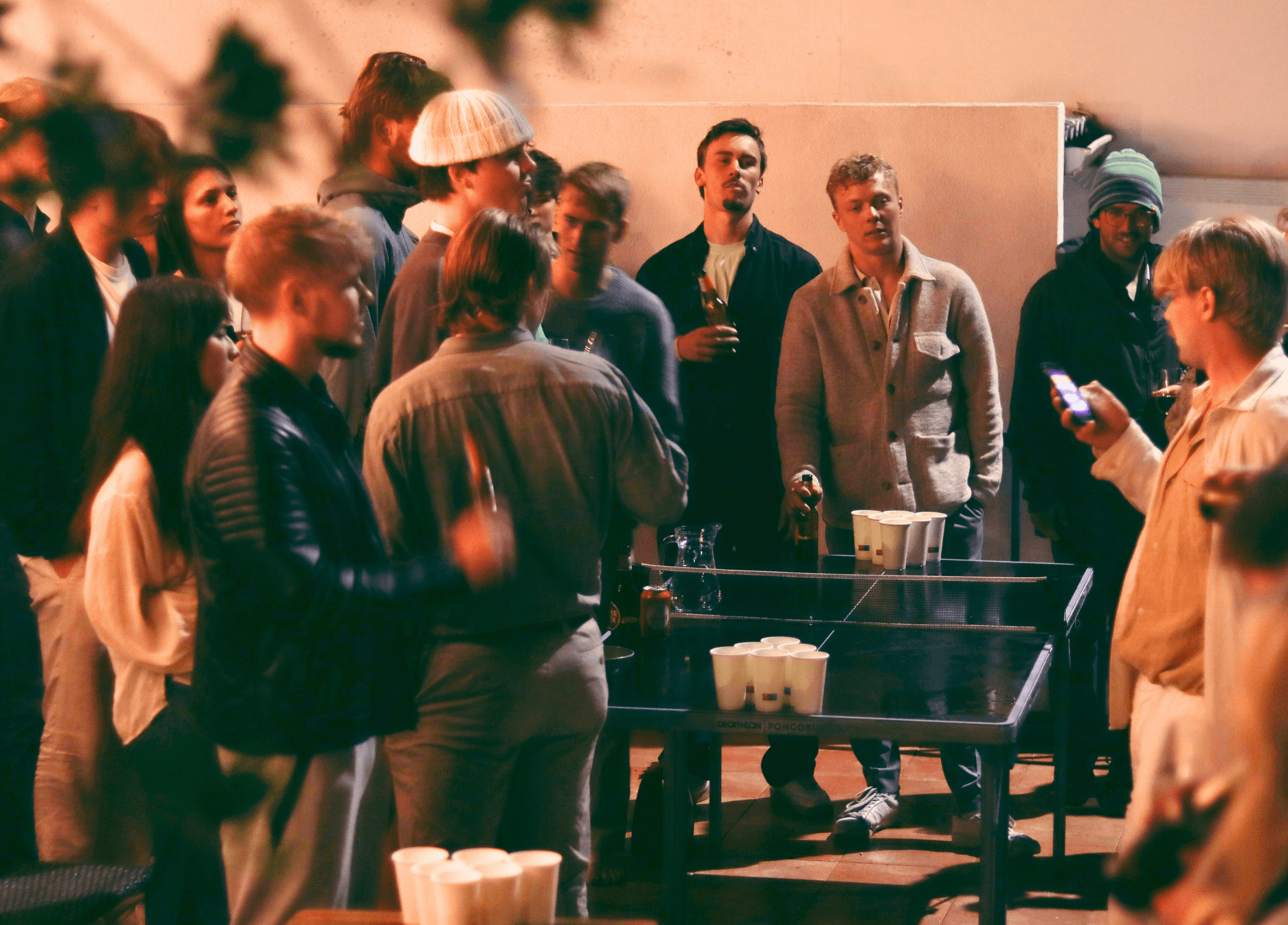 Beerpong tunering med massa studenter