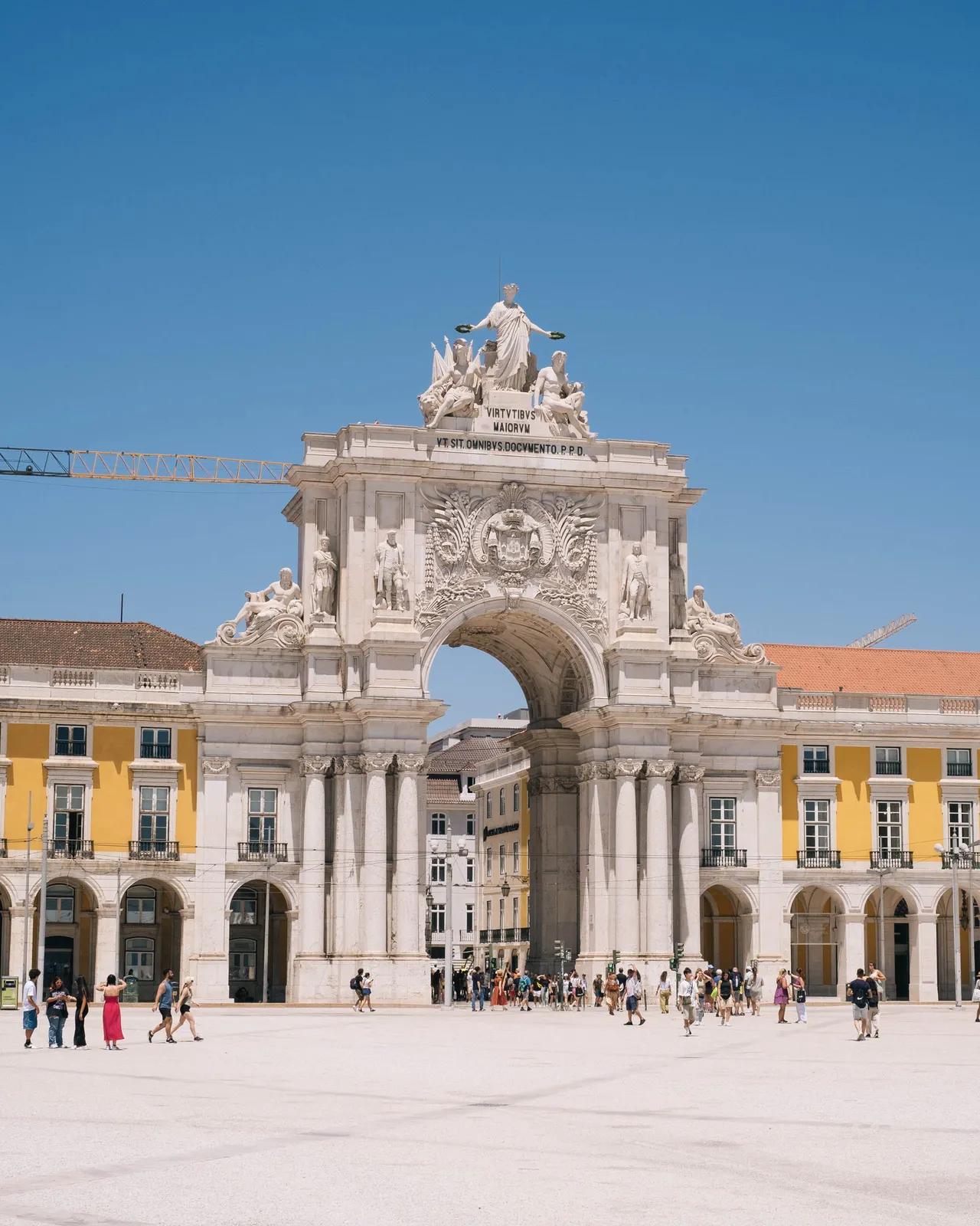 Stora torget i Lissabon