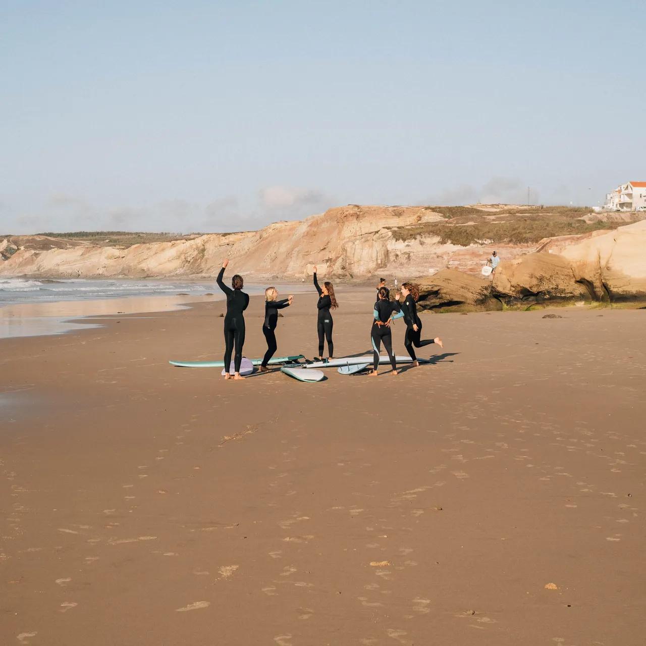 Surfare på stranden